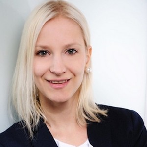 Anna Dollhäubl Intercessio GmbH Sourcer Recruiter Projektmanagerin